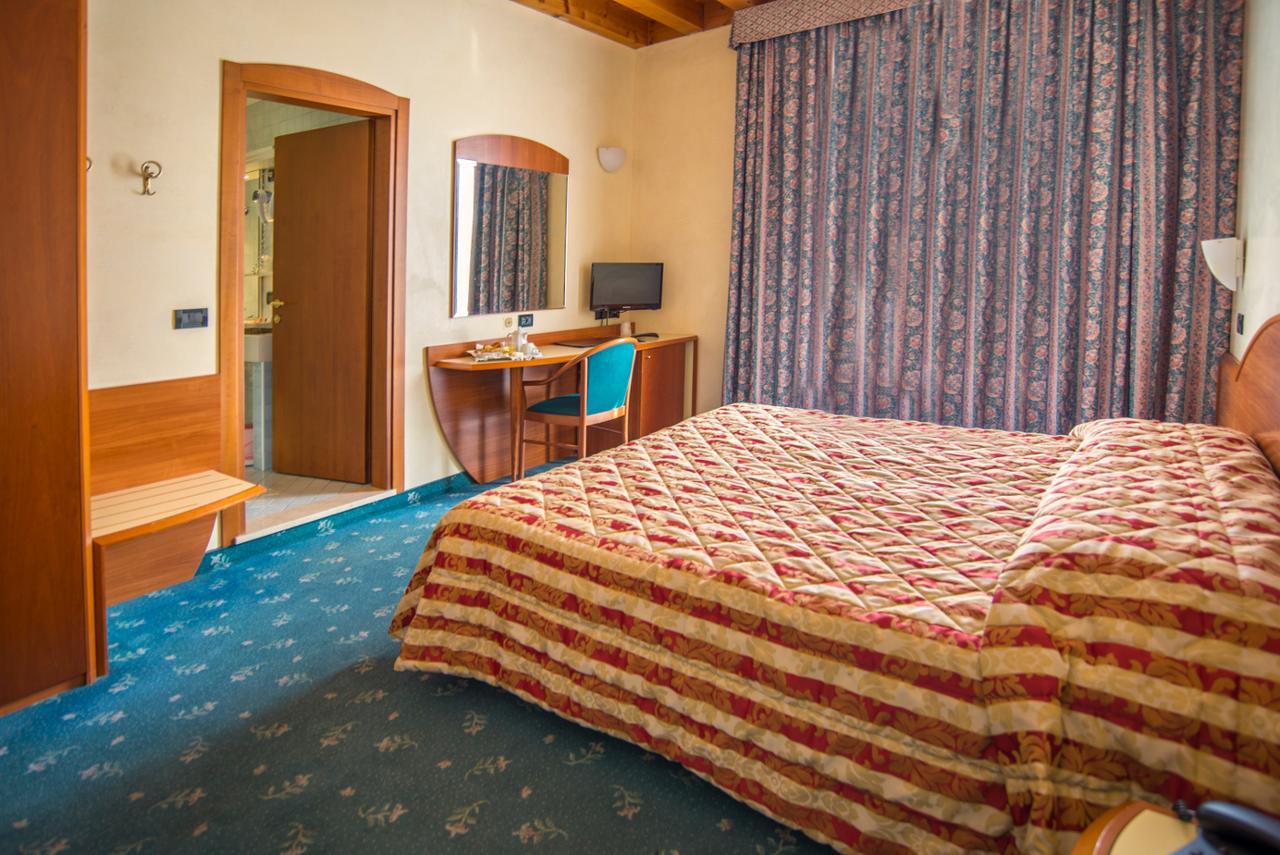Hotel Brennero Bassano del Grappa Ngoại thất bức ảnh