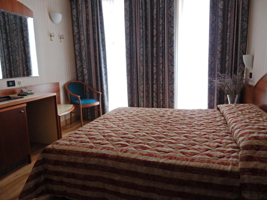 Hotel Brennero Bassano del Grappa Ngoại thất bức ảnh